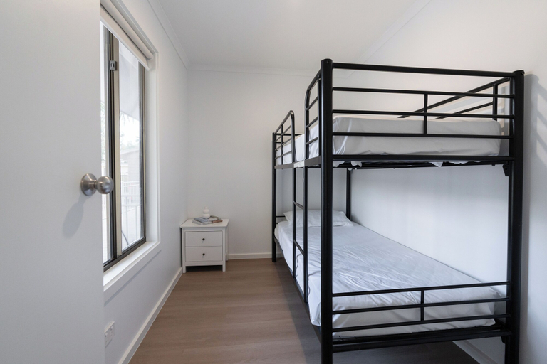 Bedroom 3, Highway 1 Holiday & Lifestyle Park, Adelaide