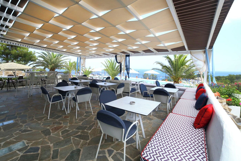 Food & Drinks 5, Karras' Star Hotel, North Aegean