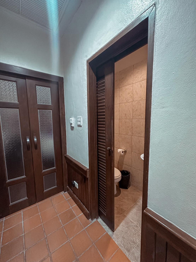 Bathroom 6