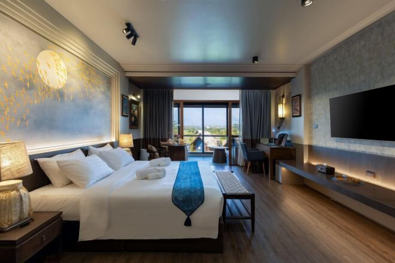 Bedroom 25