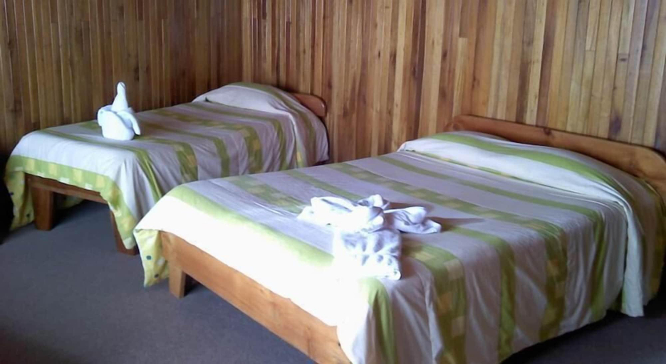 Bedroom 3, Hotel El Atardecer, Puntarenas