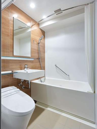 Bathroom 7