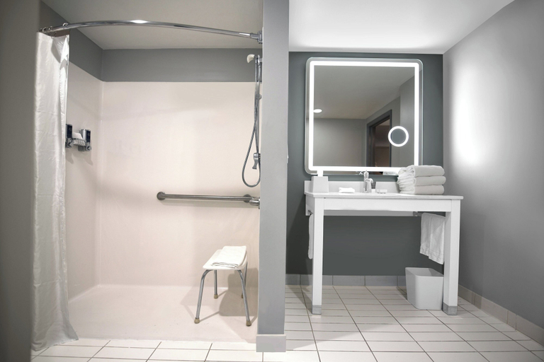 Bathroom 5, Four Points by Sheraton York, York