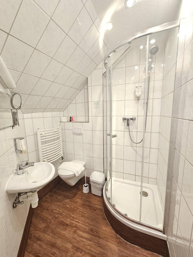 Bathroom 6