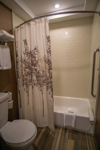 Bathroom 4, The Yankee Inn, Berkshire