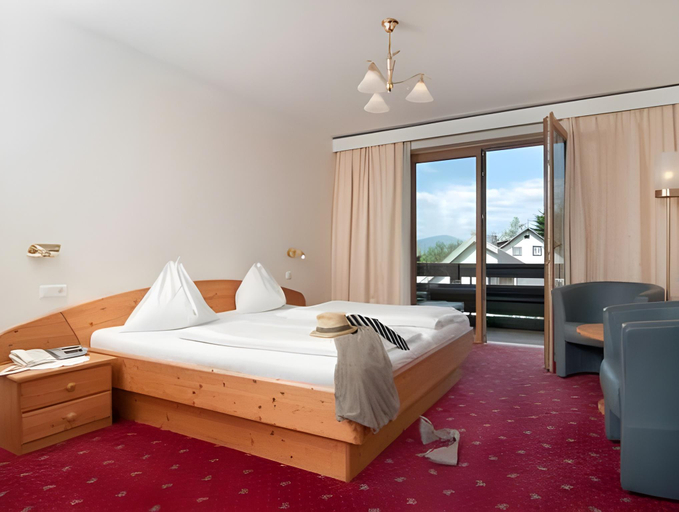 Bedroom 6