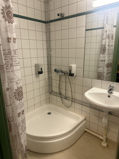 Others 4, Centrum Hostel, Pärnu