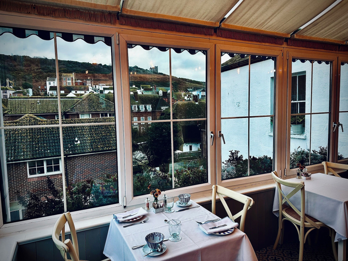 Food & Drinks 4, The Laindons, East Sussex