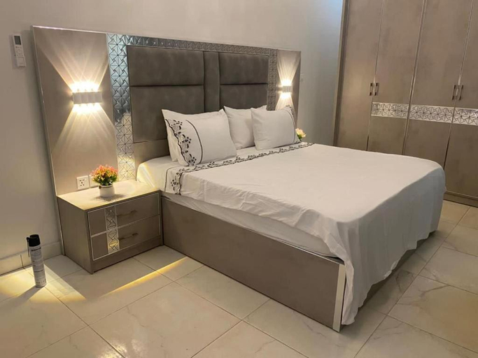4, Residence buzz, Dakar