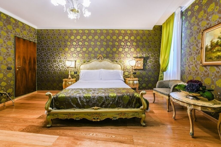 Bedroom 3, Ai Cherubini, Venezia