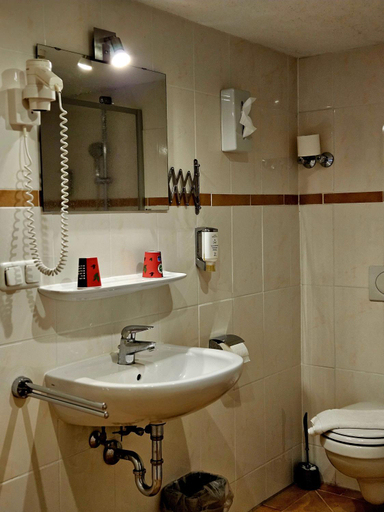 Bathroom 5