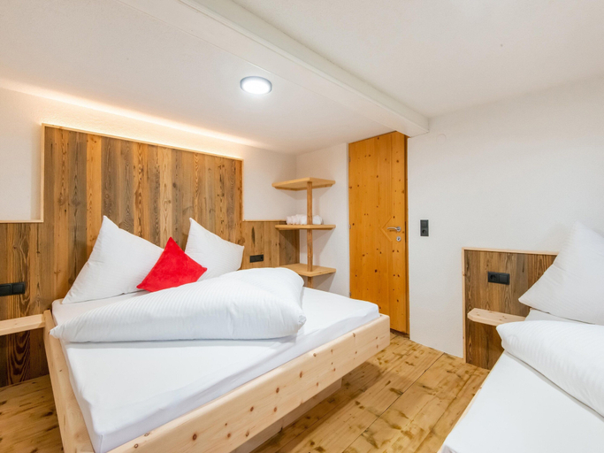 Others 3, Holiday Home in Fugenberg With a lot of Comfort, Schwaz
