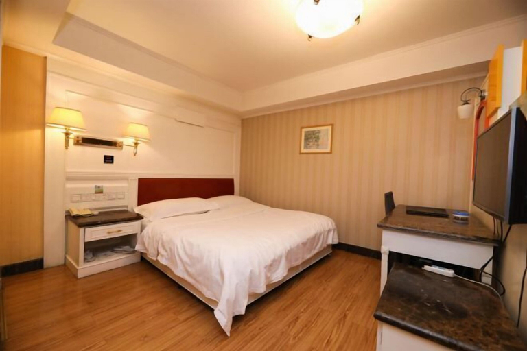 Bedroom 11