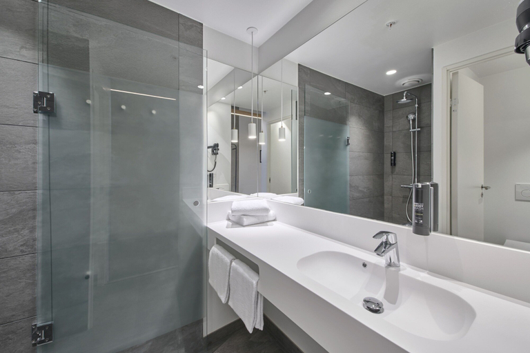 Bathroom 4, Four Points Flex by Sheraton Vejle, Vejle