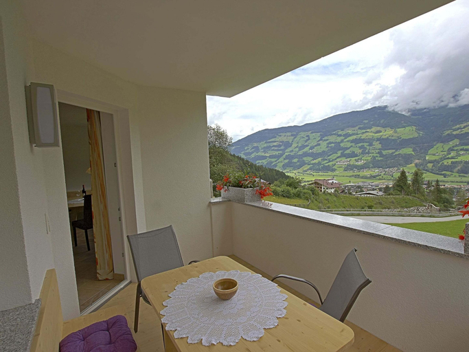 Others 4, Apartment With a Sauna in Fugen Near the ski Area, Schwaz