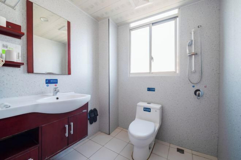 Bathroom 3, Hebe Hotel, Loudi