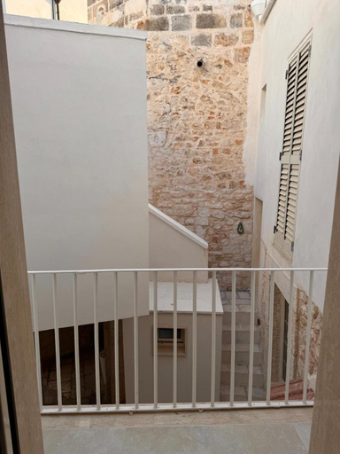 Others 3, Borgo Sant Angelo, Bari