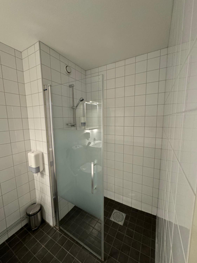 Bathroom 3, Ullangers Hotell & Restaurang, Kramfors