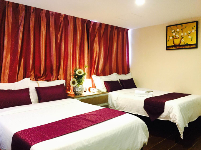 Bedroom 13