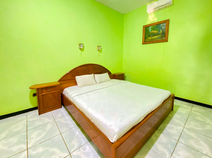 San Sui Hotel Mitra RedDoorz Room Type - Deluxe Room