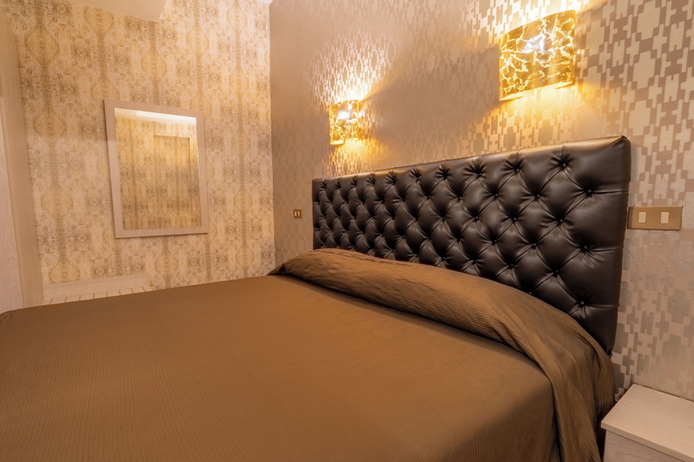 Bedroom 13