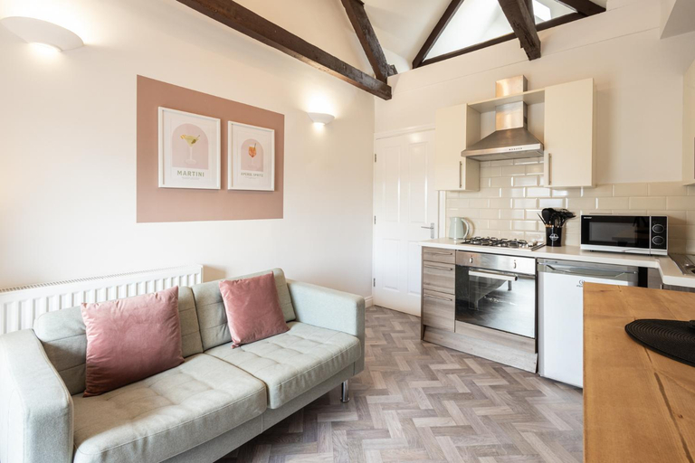 Others 4, Host & Stay - The Tea Warehouse, Northumberland