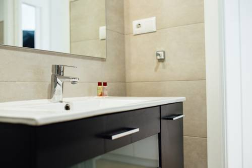 Bathroom, Botànic Apartaments, Valencia