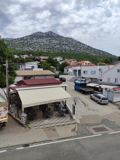 3, Rooms Retro by the Sea, Starigrad