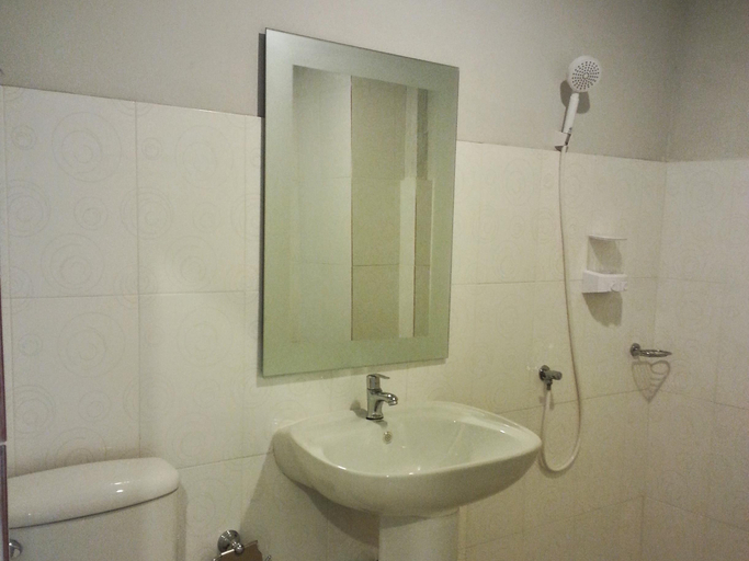 Bathroom, Freesia Guesthouse Suvarnabhumi, Bang Phli