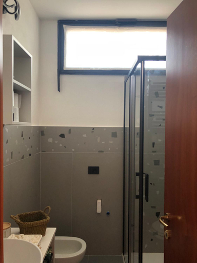 Bathroom 5, Il piccolo scrigno, Vicenza