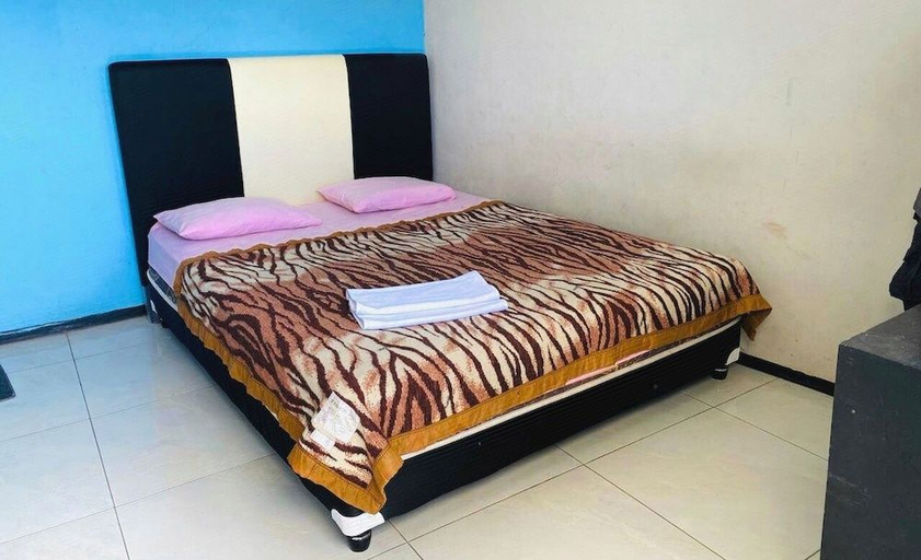 Bedroom 2, Hotel Nirwana Batu, Malang