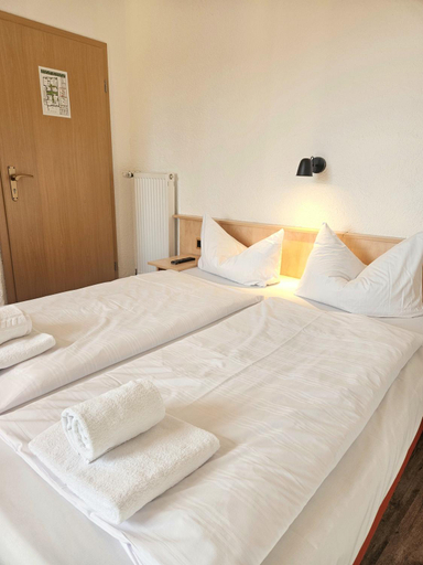 Bedroom 10