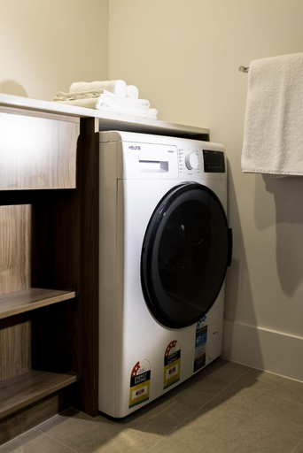 Bedroom 5, Durham Serviced Apartments, Adelaide