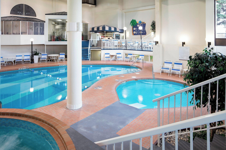 Sport & Beauty 4, Sheraton Cavalier Calgary Hotel, Division No. 6