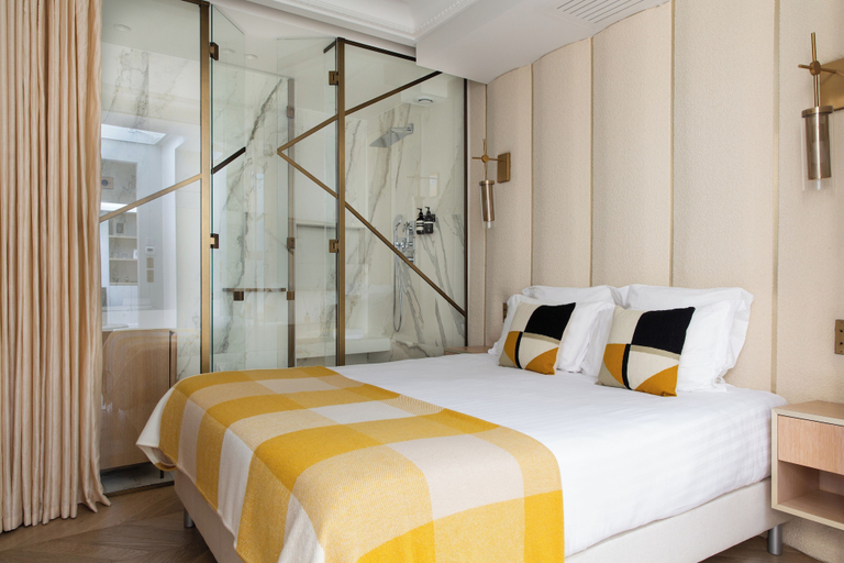 Bedroom 4, HIGHSTAY - Luxury Serviced Apartments - Tuileries Garden, Paris