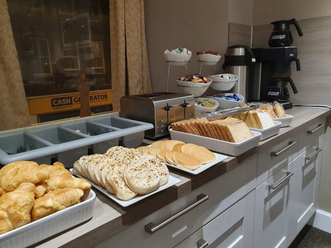 Food & Drinks 4, Waverley Guest House, Highland