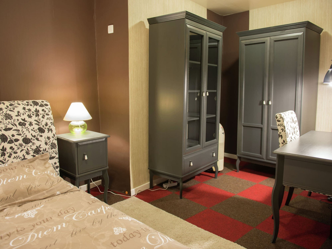 Bedroom 5, Beautiful Apartment in Spa Belgium with Hot Tub, Liège