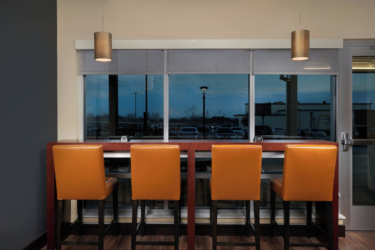 Food & Drinks 5, TownePlace Suites by Marriott Fort Worth Northwest/Lake Worth, Fort Worth