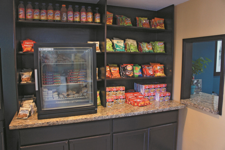 Food & Drinks 4, La Quinta Inn & Suites, Alameda
