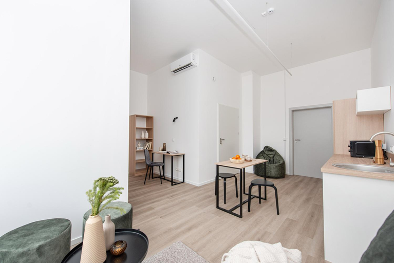 Others 5, We LOFT, Vilniaus
