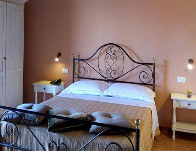 Room 3, Casa Vacanze a Bettona con Giardino, Perugia