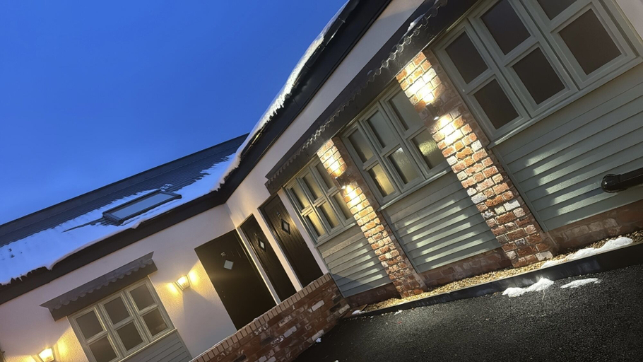 Exterior & Views 2, The Station Hotel, Nottinghamshire