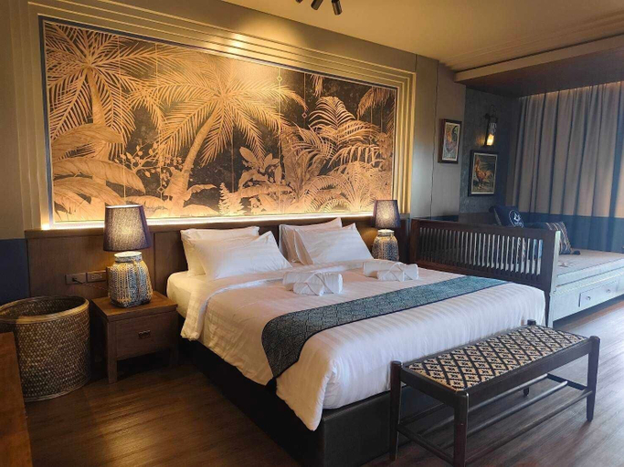 Bedroom 6