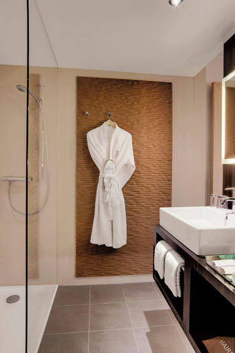 Bathroom 5