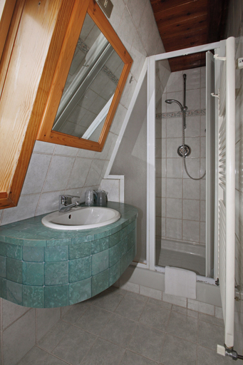 Bathroom 4, Hotel Des Amis, Torino