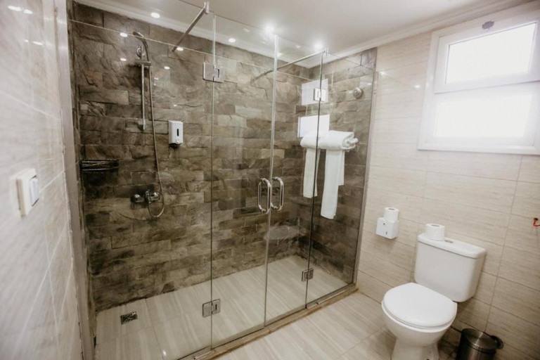 Bathroom 2, Caves Beach Resort Hurghada - Adults Only (+16), Al-Ghurdaqah