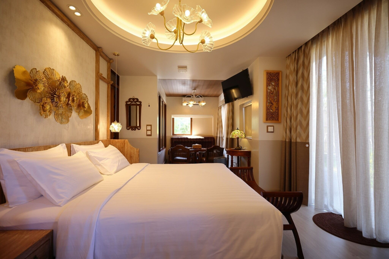 Bedroom 25
