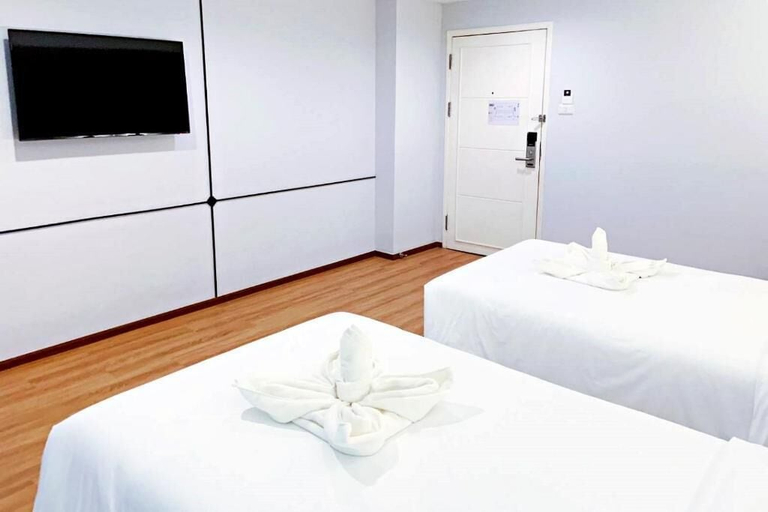 Bedroom 14