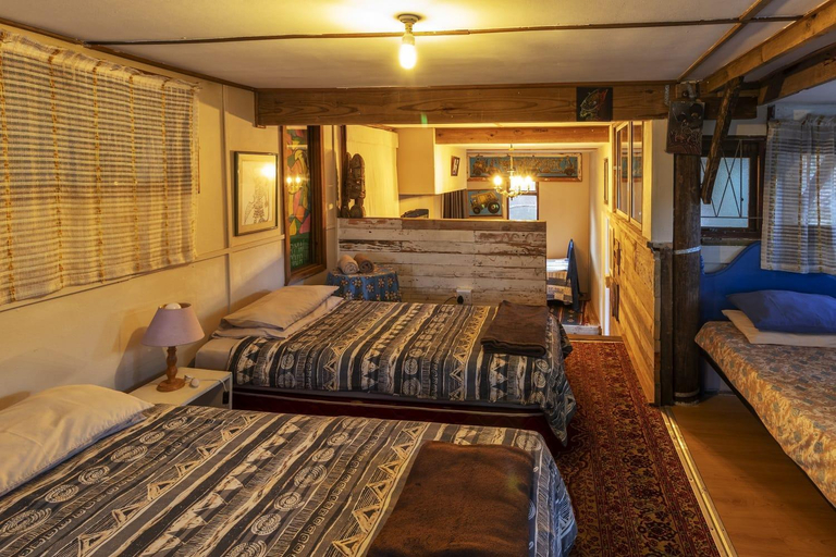 Bedroom 2, Shaka Surf School and Backpackers, Cacadu