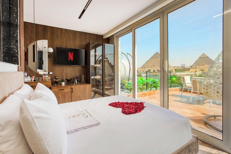 Bedroom 4, Gaia Pyramids Hotel, Al-Ahram